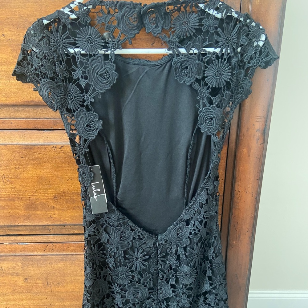 NWT Lulus Romance Language Black Backless Lace Dress